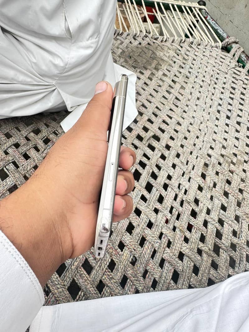 Google Pixel 8 Pro 3