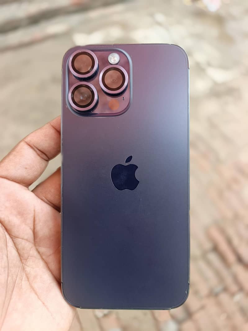 iPhone 14 pro max 1