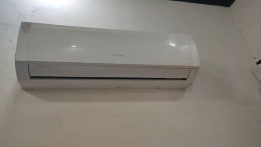 GREE 2.0 Ton Split Air Conditioner