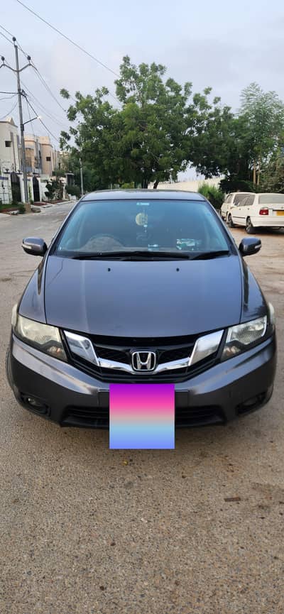 Armed officer used well maintained Honda city