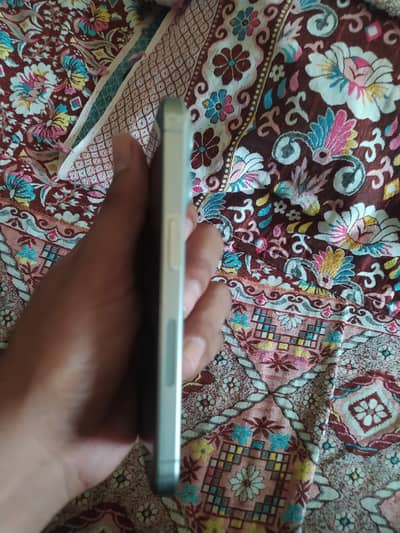 Apple iPhone 15 Pro