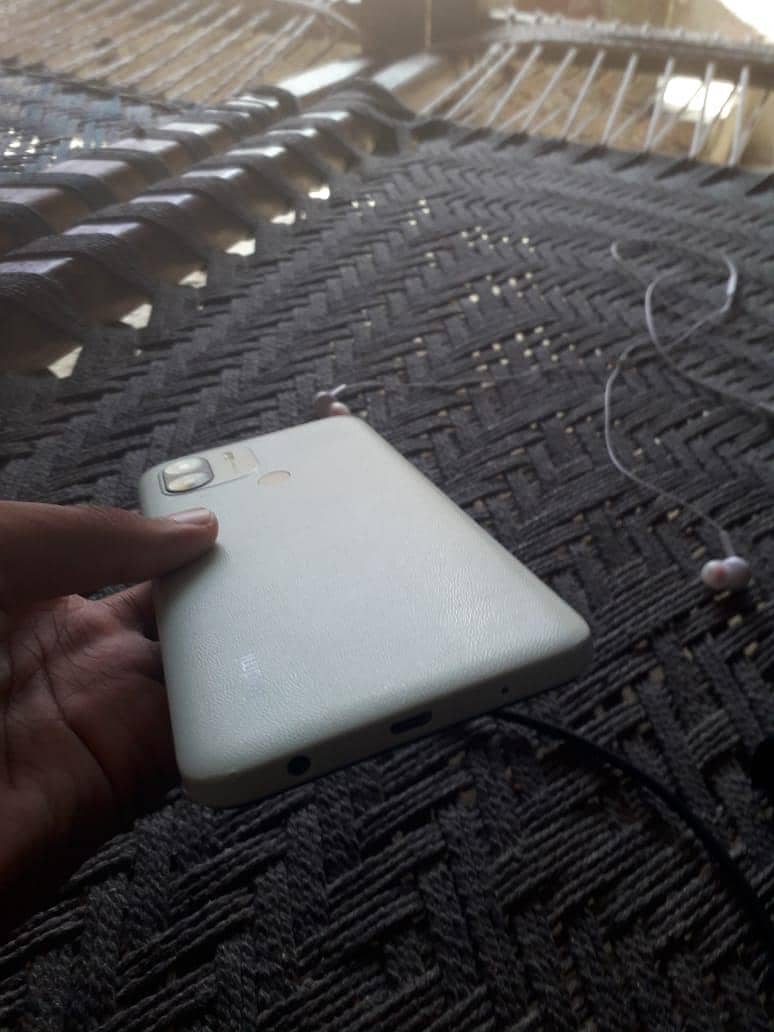Xiaomi Redmi A2 Plus 1