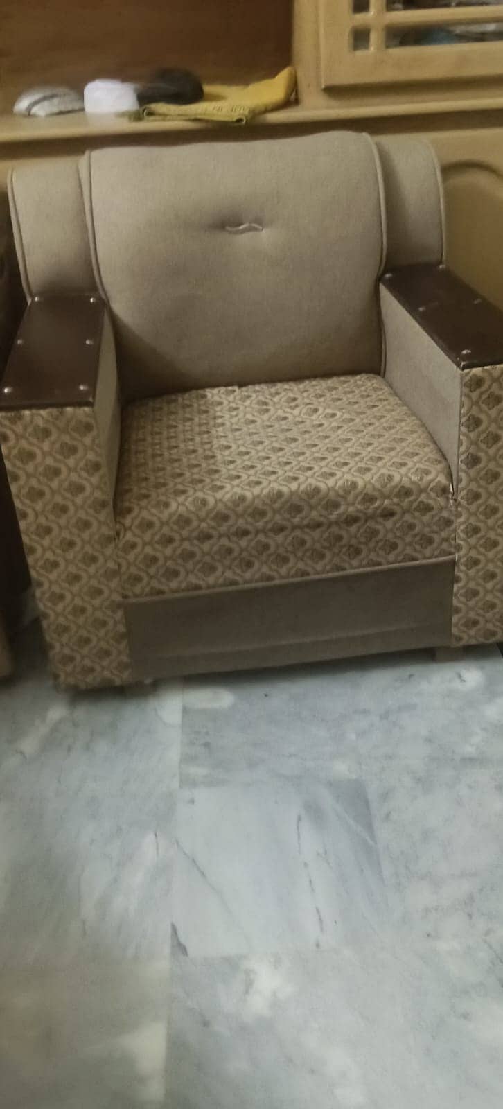 5 seater sofa 8