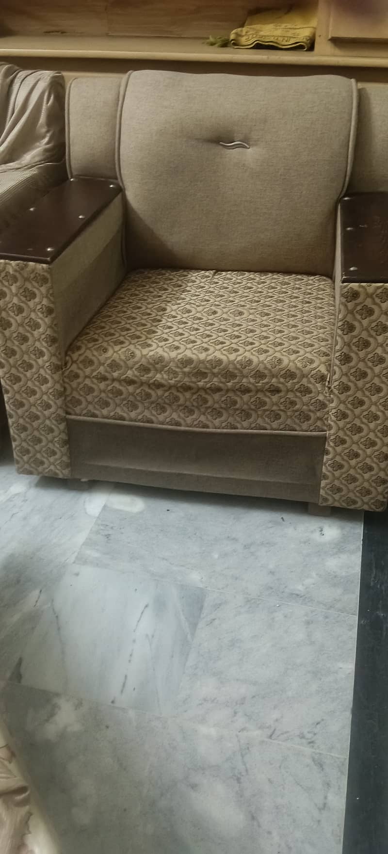 5 seater sofa 12