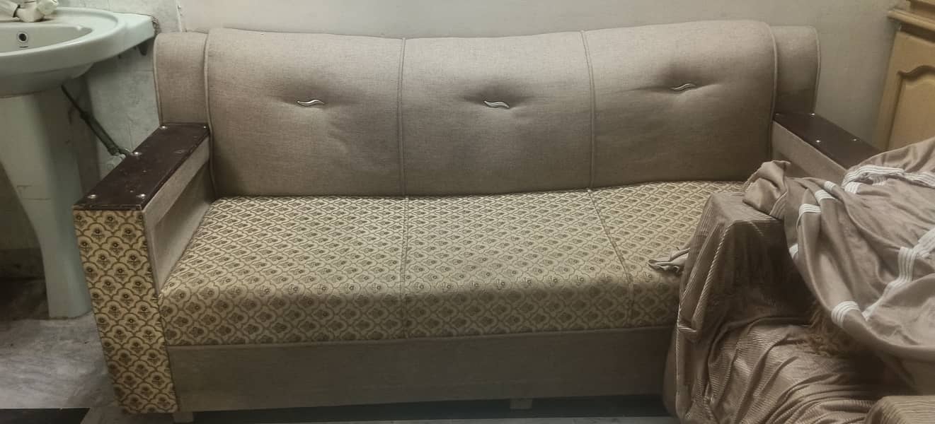 5 seater sofa 13