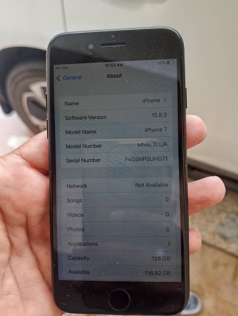 Apple iPhone 7 2