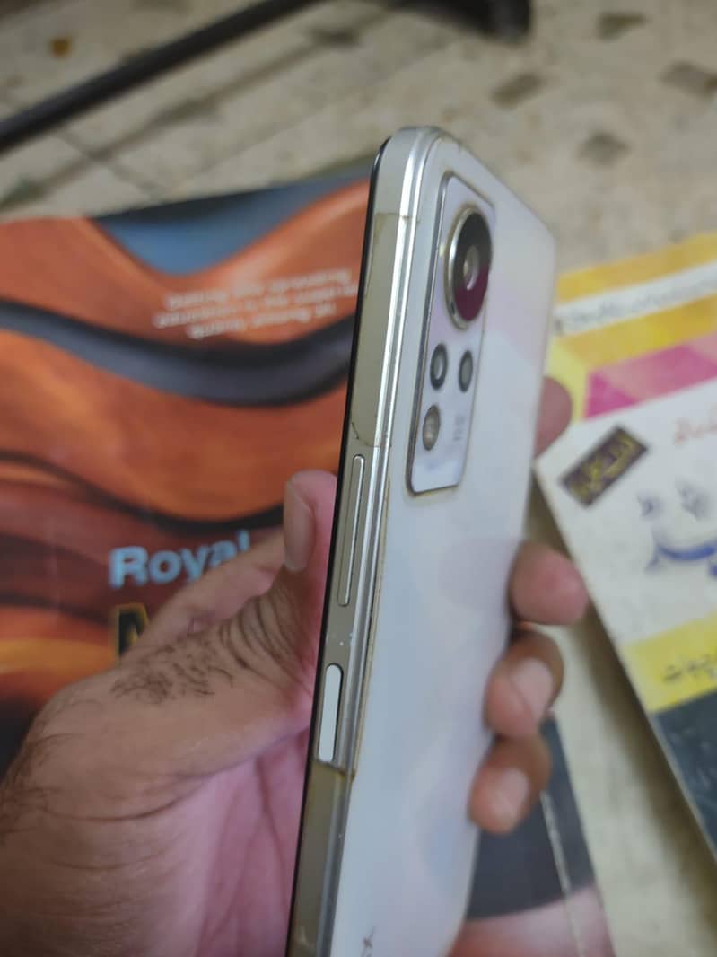 Infinix Note 11 2