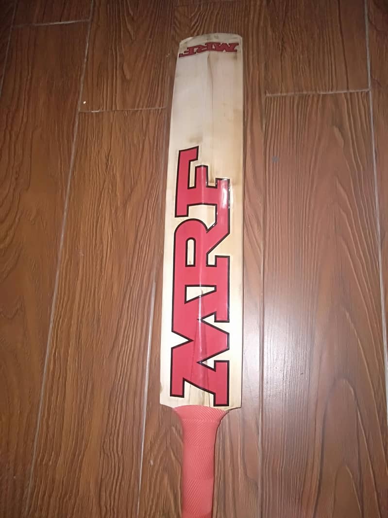 cricket bat 2