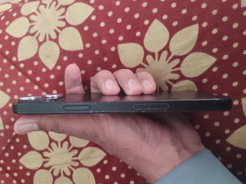 Apple iPhone 14 plus 1