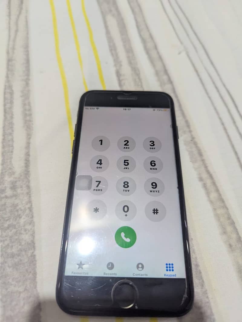 Apple iPhone 7 0