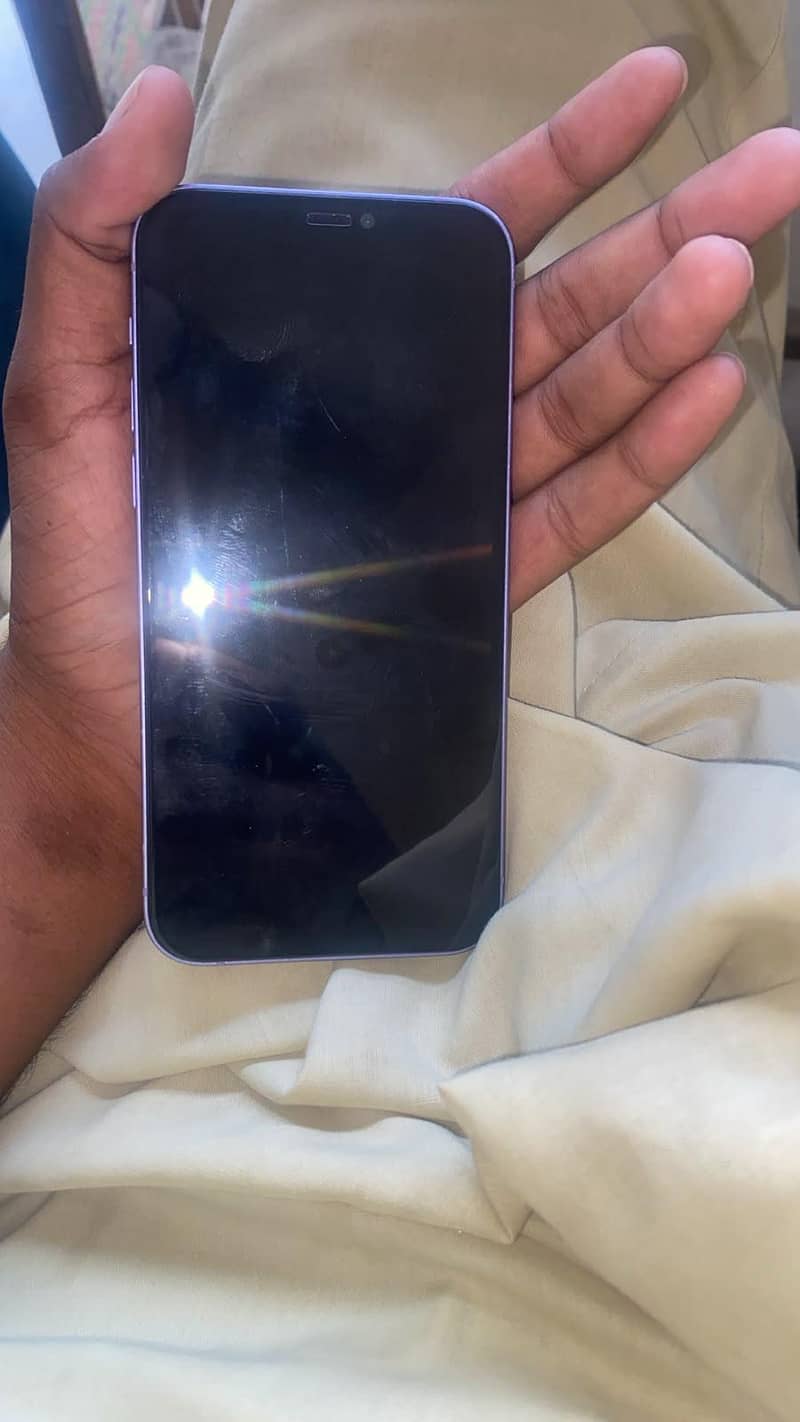 Apple iPhone 12 2