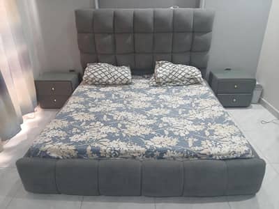 Bubble king size bed for sale in Al kabir town phase 2 lahore