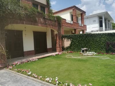 F7 Brand New Luxury 6 Bedrooms House For Rent