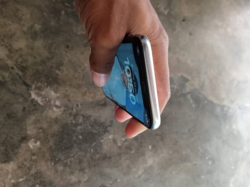 Apple iPhone X 2