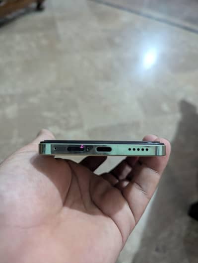 Vivo Y100