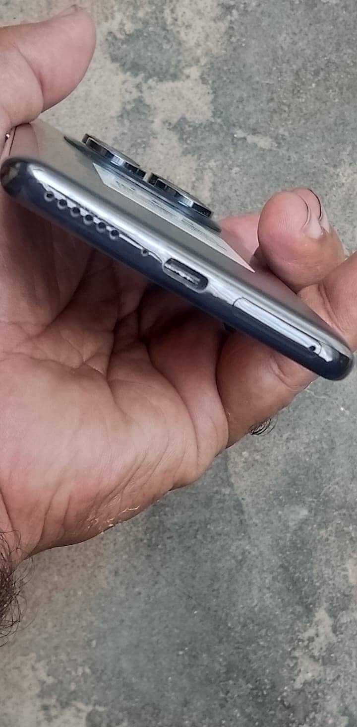 Xiaomi Redmi Note 14 Pro 12