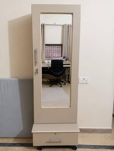fulle length mirror