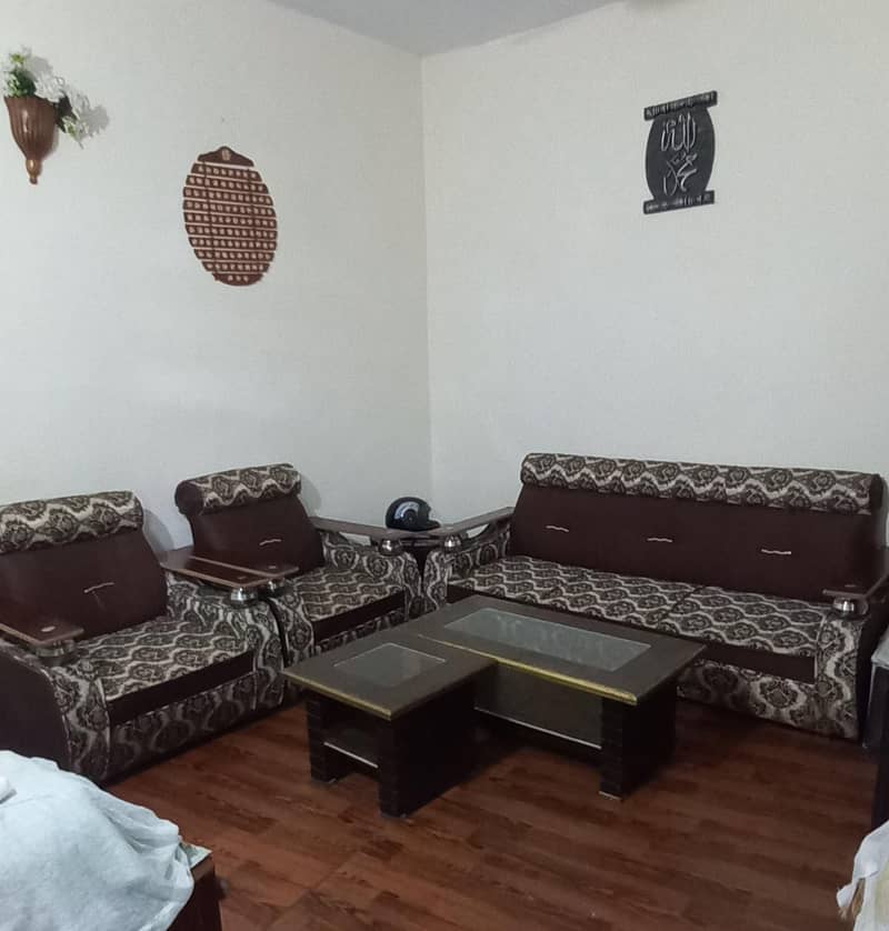 Sofa Set 0