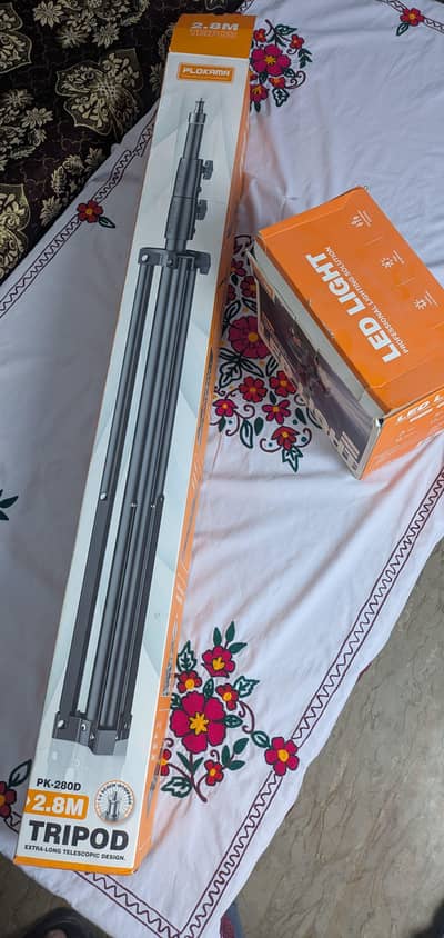 pplokama led light and 2.5 meter tripod stand