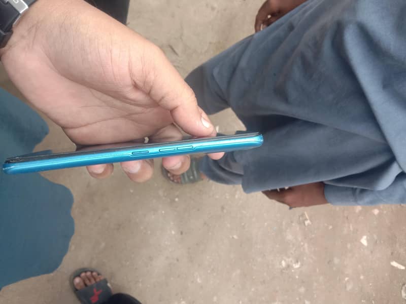 Tecno Spark 6 1