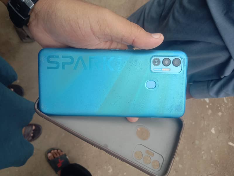 Tecno Spark 6 3