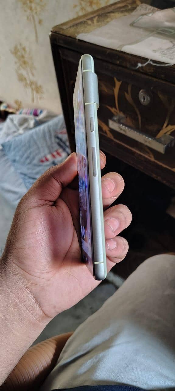 Google Pixel 7 3