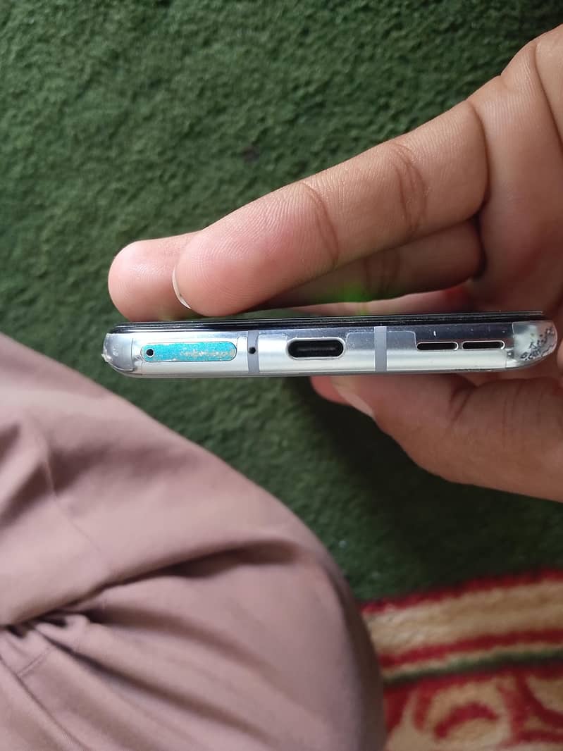 One Plus 8T 2