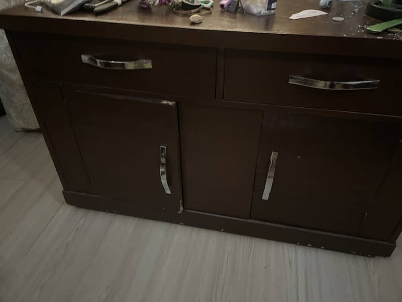 Side table & dressing table 1