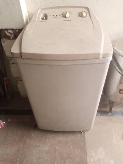 Washing machine toyo