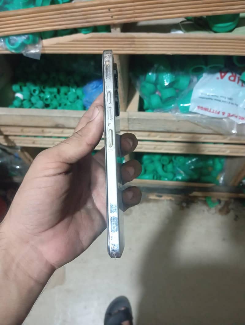 Tecno CAMON 20s Pro 3