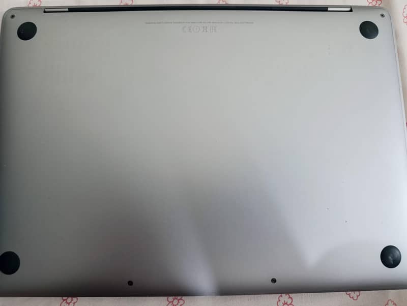 macbook pro 2017 13" 2
