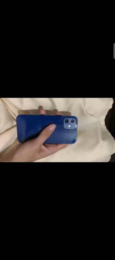 Apple iPhone 12