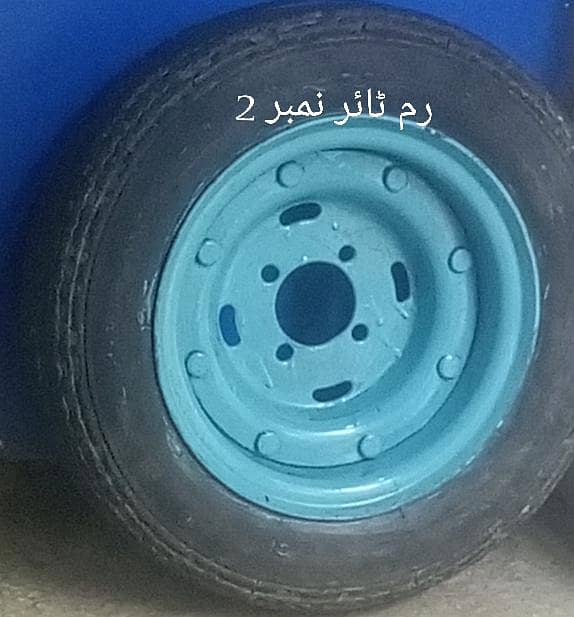 2 عدد ٹائر اور رم سکوٹر کے اور معذور افراد کی بائیک کے لیے 5