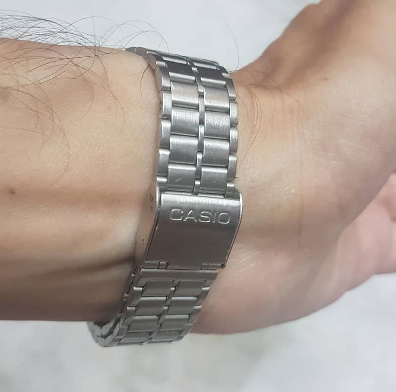 original CASIO watch 1