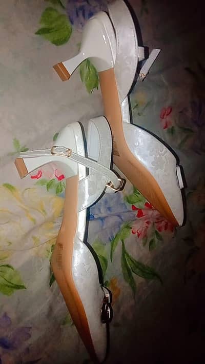 saudia shoes New