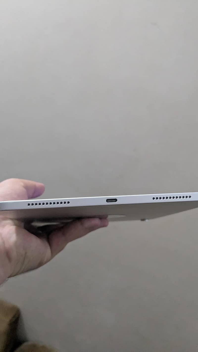 IPAD A16 4