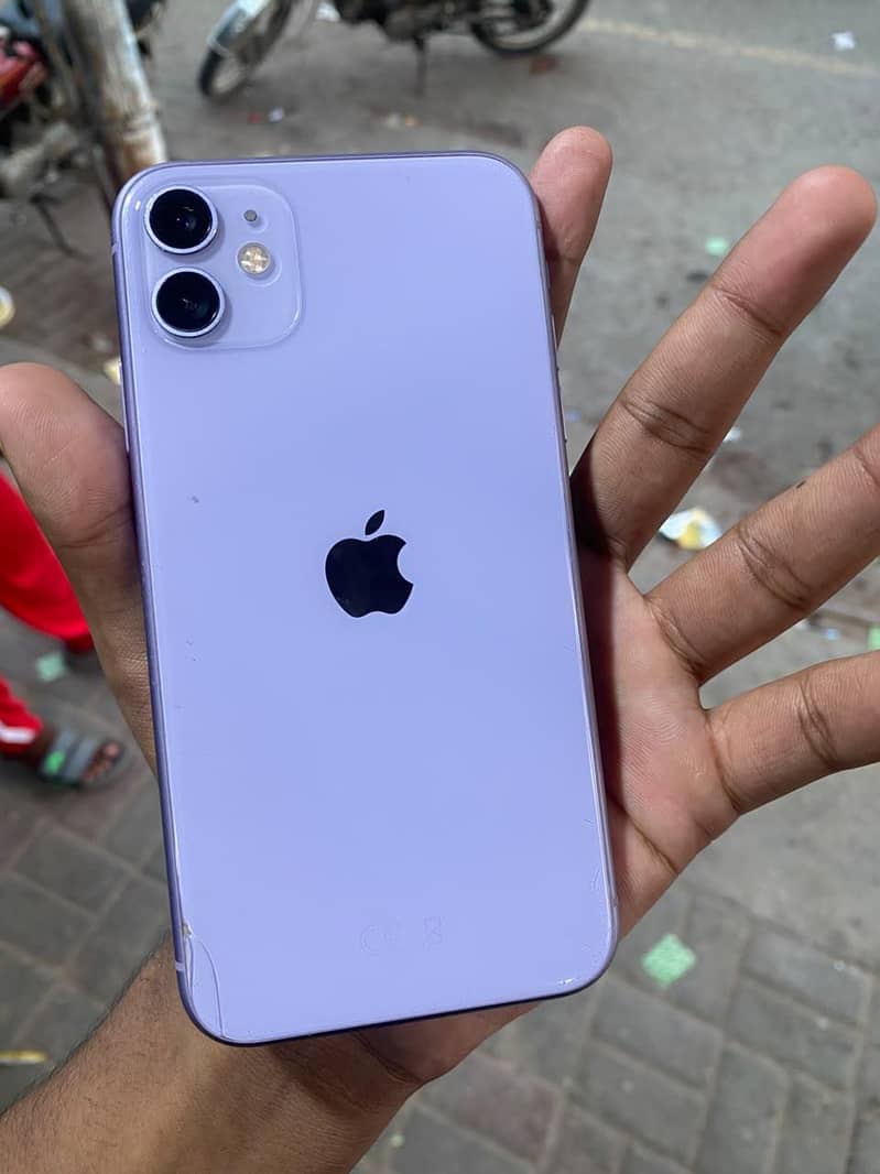 Apple iPhone 11 6