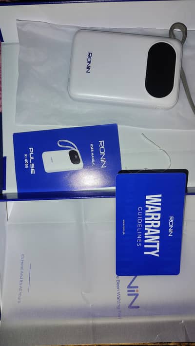 Ronin Pulse R-4065 10000 mah power Bank 22.5W fast charging 10/10.