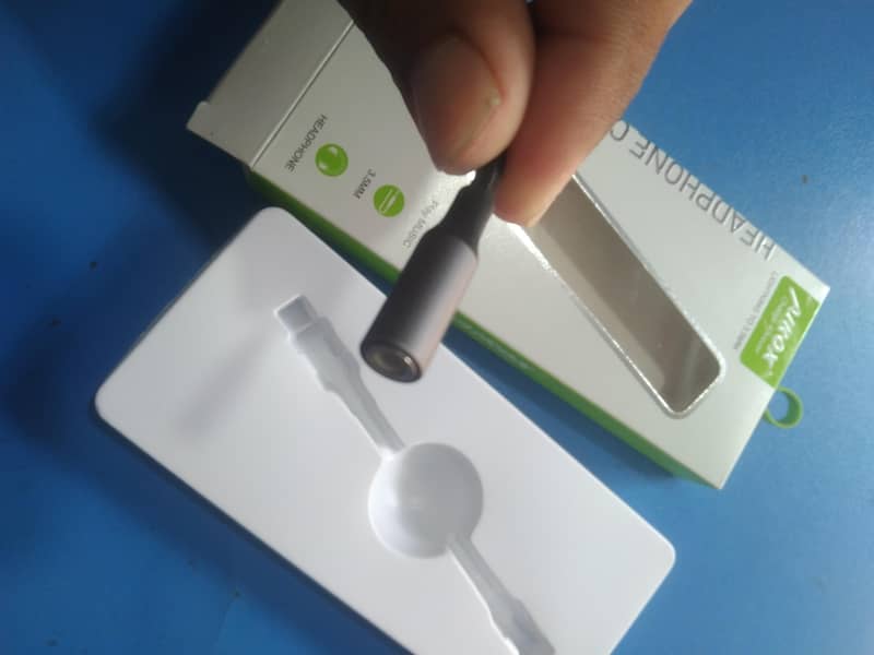 Iphone Converter without Bluetooth 9