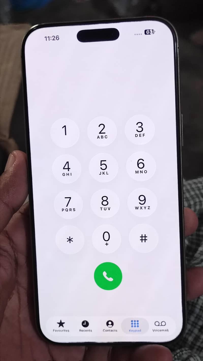 Apple iPhone 16 Pro Max 3