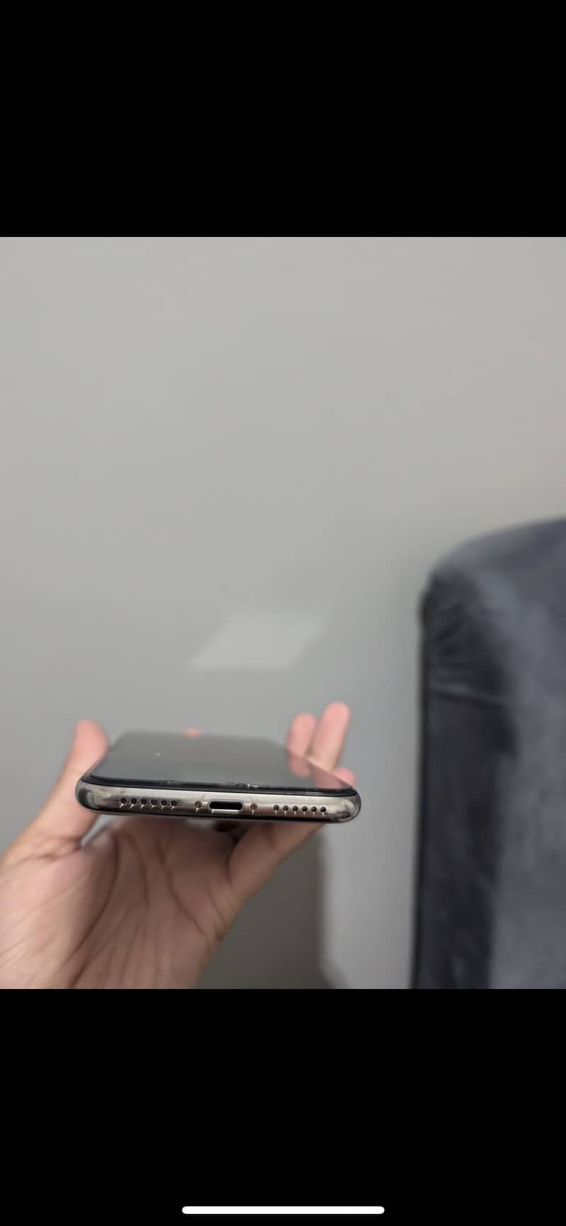 Apple iPhone X 4