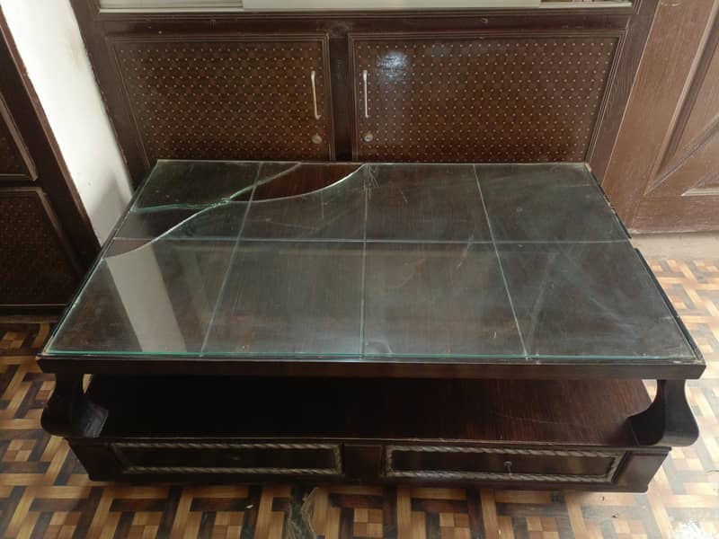 2+1+1 sofa and Table 3