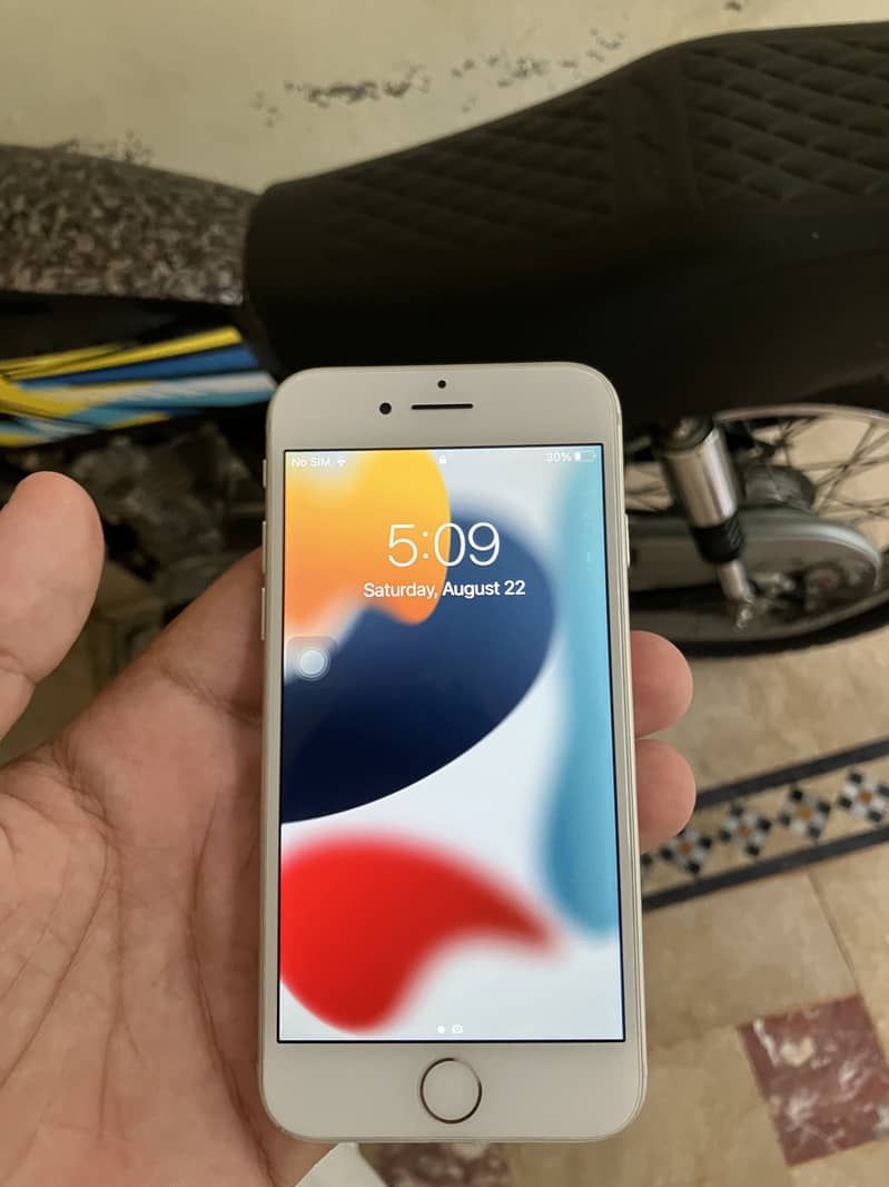 Apple iPhone 7 5