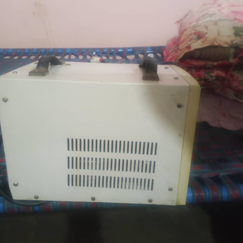 AC Automatic voltage regulator stabilizer 4
