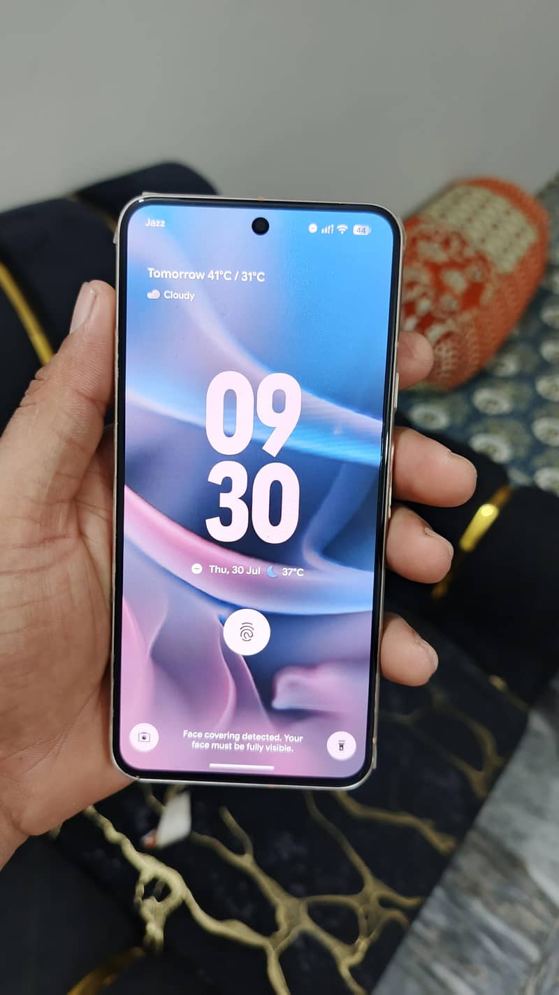 Google Pixel 8 1
