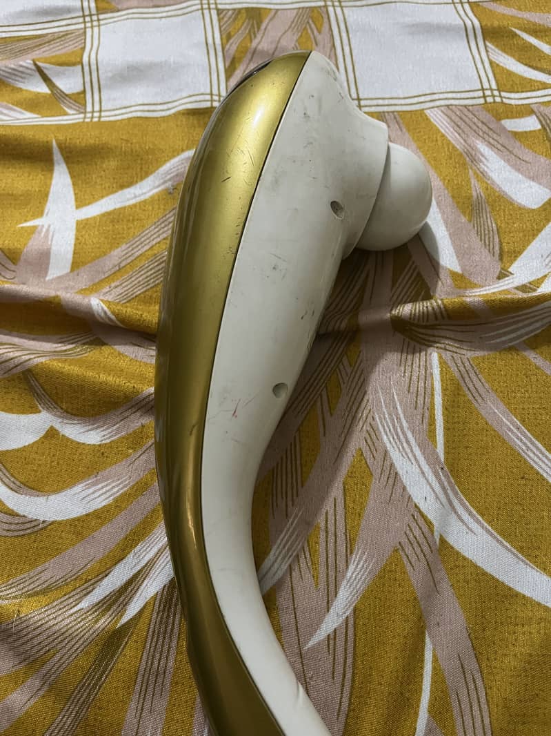 Handheld massager 4