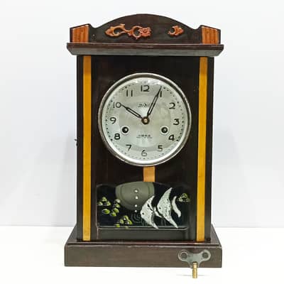 1970s White Mountain 15-Day Mechanical Key-Wind Wall Clock with Chime
