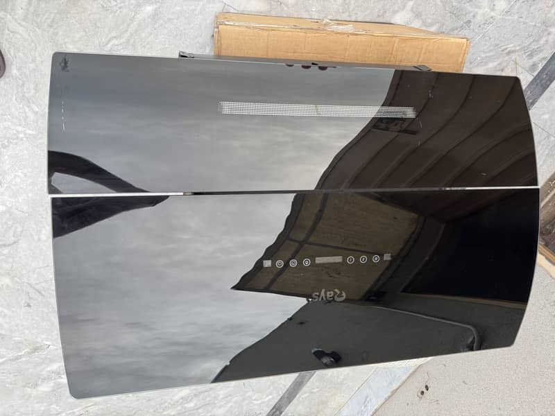 Rays open flip hood 1