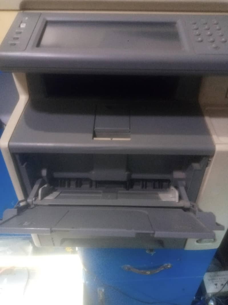 HP laserjet printer M3035 1