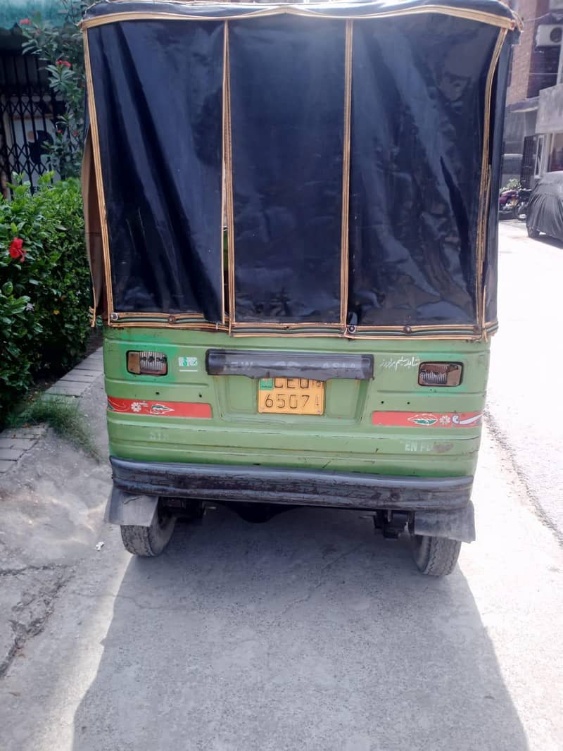 Auto Rickshaw 2016 model 1